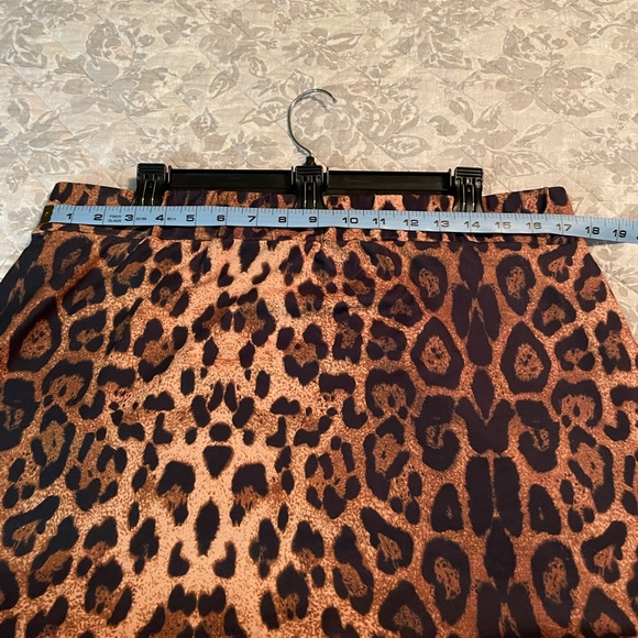 Custom made Beautiful 2 piece outfit. - Picture 2 of 7